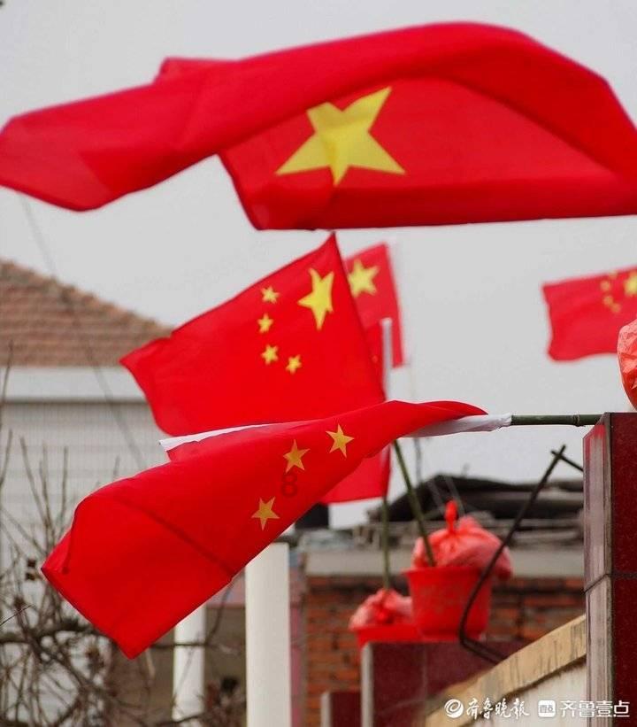 “排骨”与“年糕”联名收益好，也需留意法律风险